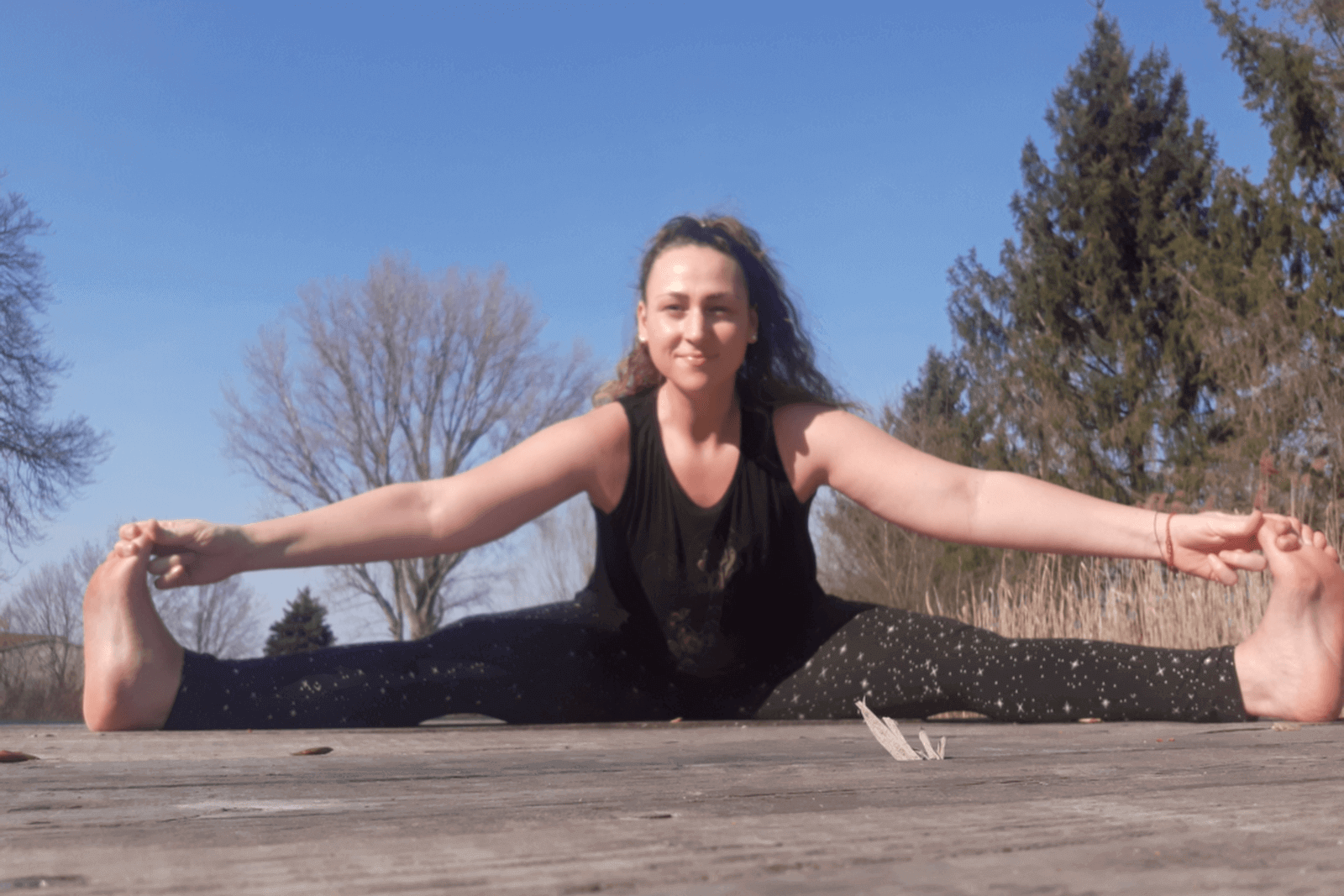 Der Herbst des weiblichen Zyklus – Die Lutealphase 6 Paschimottanasana-2